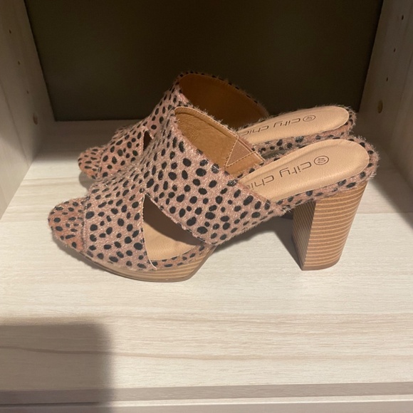 Leopard chunky slide - Picture 2 of 3